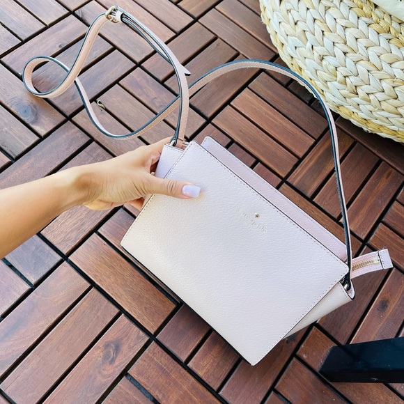 Brand new kate spade bag. Never used. Classy pink. - Picture 2 of 4